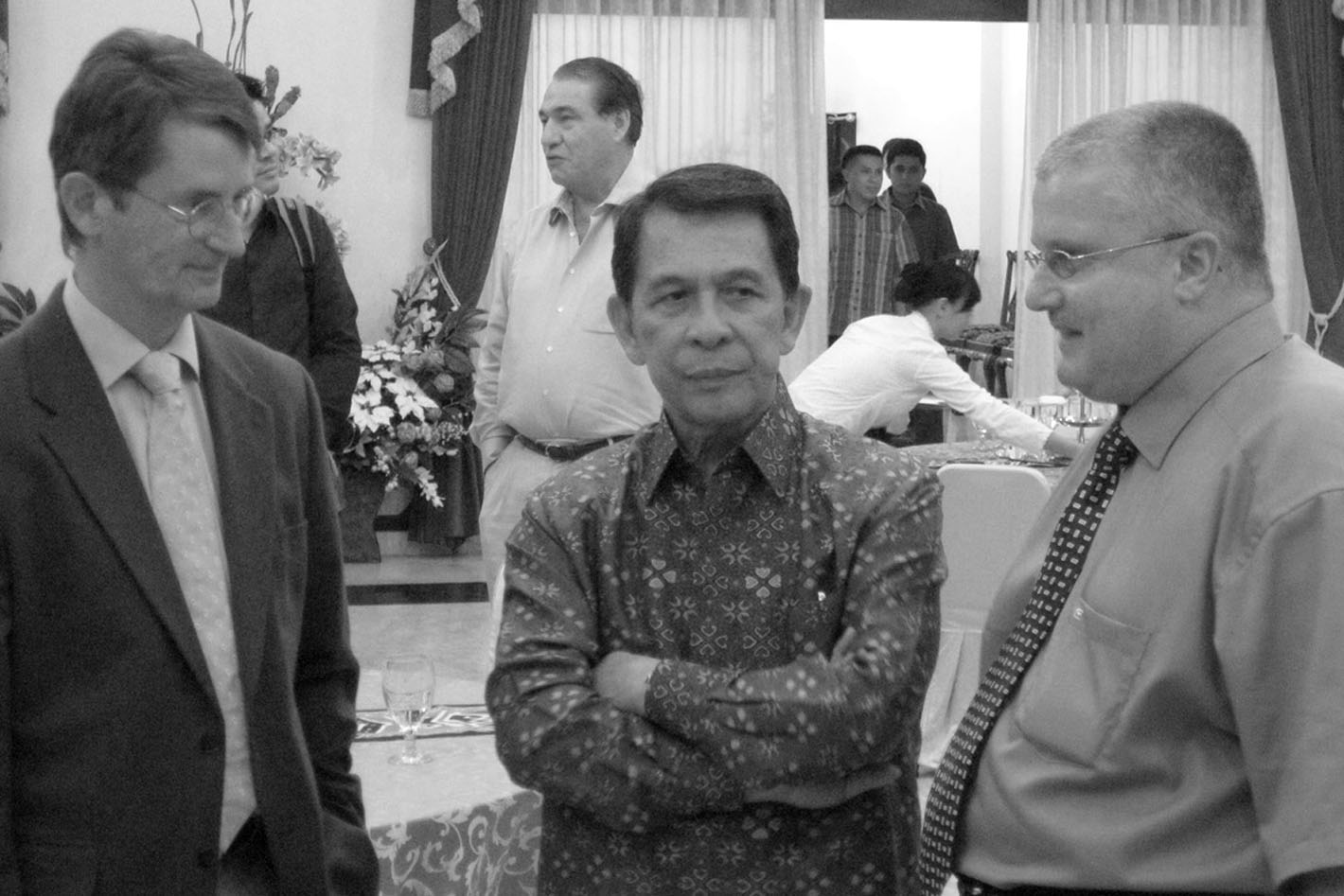 INTERKULTUR 国际文化交流基金会为 SINYO HARRY SARUNDAJANG 博士哀悼 INTERKULTUR 国际文化交流基金会为 SINYO HARRY SARUNDAJANG 博士哀悼